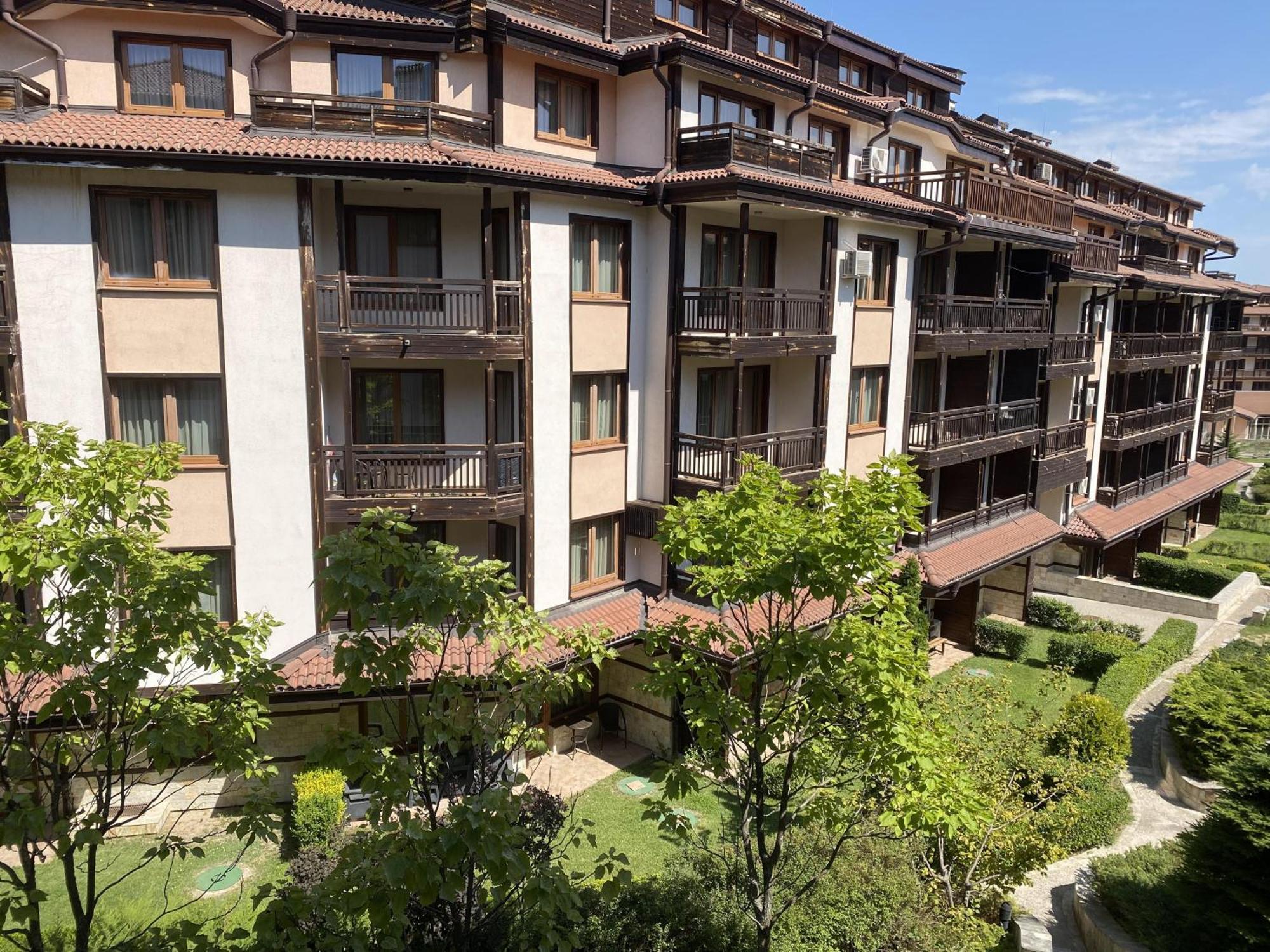 Next To The Ski Lift Downtown Bansko Exterior foto