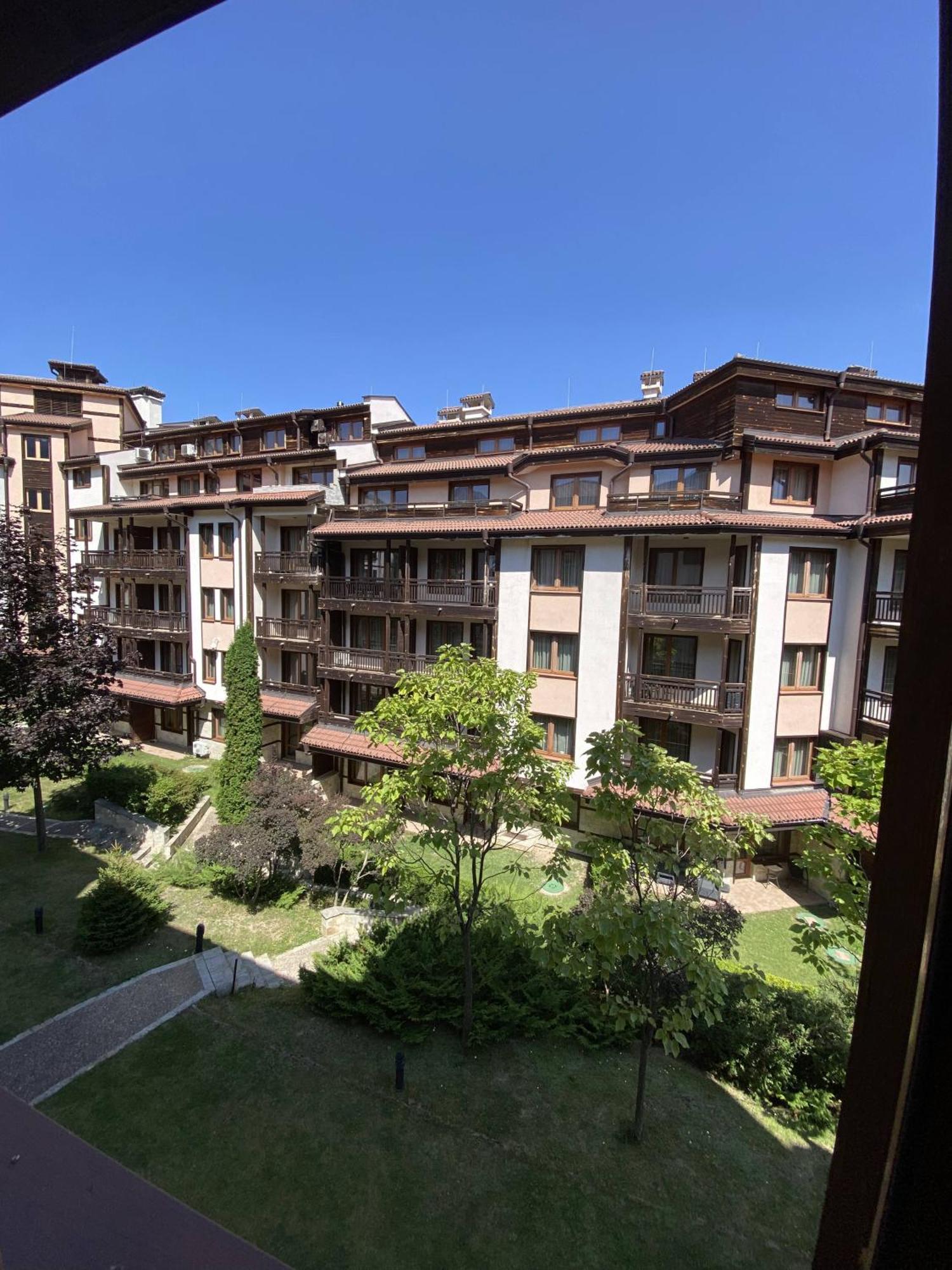Next To The Ski Lift Downtown Bansko Exterior foto